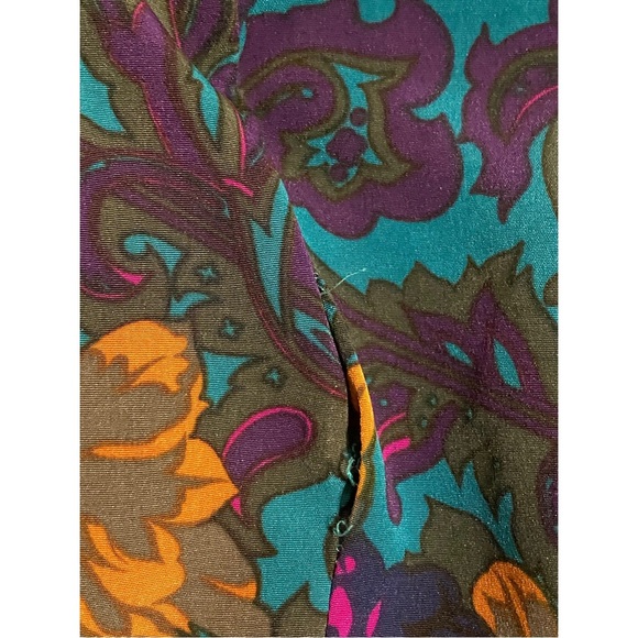 Vintage 90’s/Y2K Victoria Secret Gold Label Green Paisley Floral Kimono, Medium - Picture 7 of 9